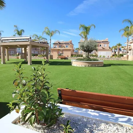 Duplex Heated Pool Holiday home *